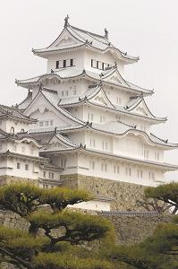 修理後の姫路城の写真
